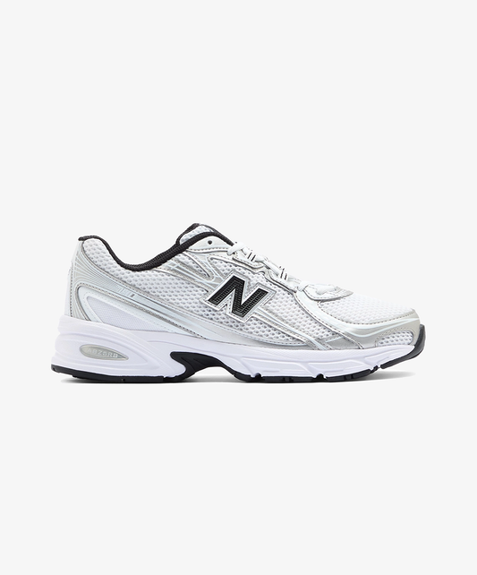 New Balance | 740 { WHITE/SILVER METALLIC-BLACK
