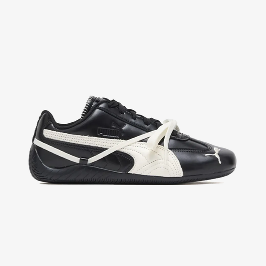 PUMA | X ROSÉ SPEEDCAT { BLACK-WRAM WHITE