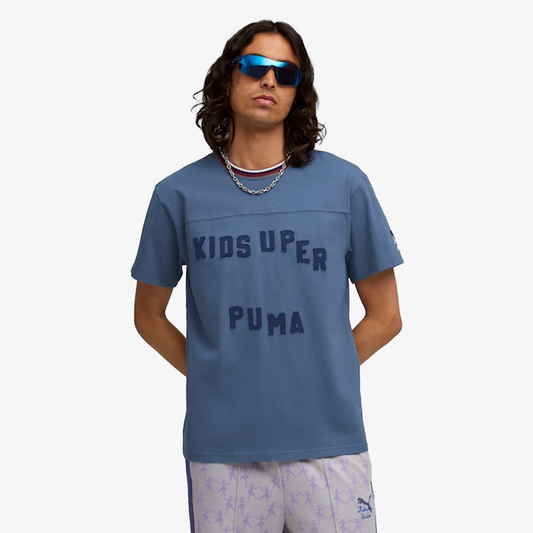 PUMA | x KIDSUPER GRAPHIC TEE { DARK INDIGO
