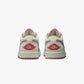 JORDAN | AIR JORDAN 1 LOW { SAIL/FIRE RED-COLLEGE GREY-HEMP