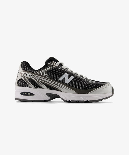 New Balance | 509 { BLACK/WHITE/SILVER METALLIC