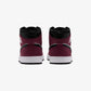 JORDAN | AIR JORDAN 1 MID SE { TEAM RED/WHITE-BLACK-DARK TEAM RED