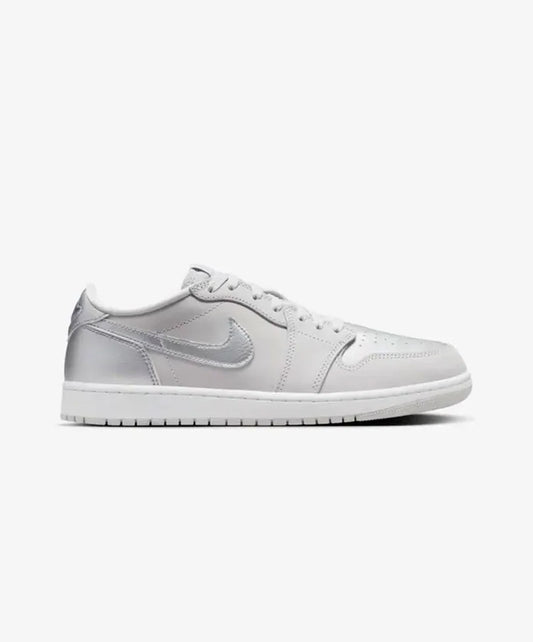 Jordan | AIR JORDAN 1 LOW OG { SILVER