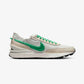 NIKE | WAFFLE ONE SE { GREEN\WHITE