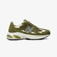 NEW BALANCE | 2010 {  SPORT GREEN/WAKAME
