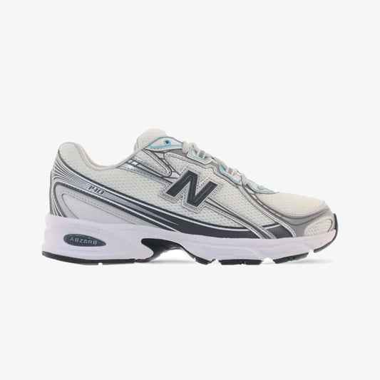 New Balance |  740 { WHITE
