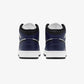 JORDAN | AIR JORDAN 1 MID { WHITE/TECH GREY-COLLEGE NAVY-WHITE