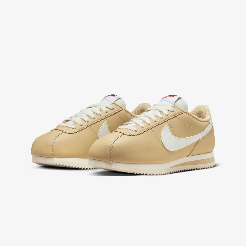 superbalist nike takkies