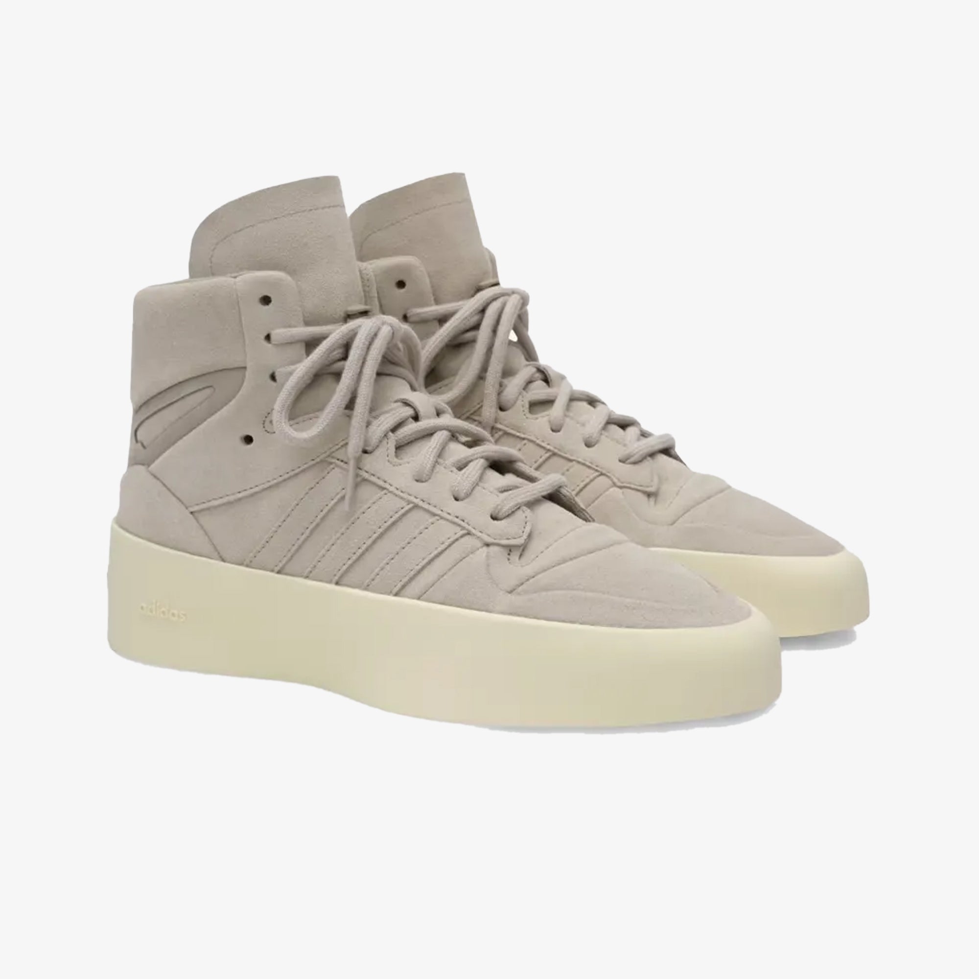ADIDAS ORIGINALS | FEAR OF GOD ATHLETICS X ADIDAS 86 HI { SESAME