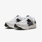 NIKE | ZOOM VOMERO 5 { WHITE/BLACK-PLATINUM TINT-MTLC PLATINUM