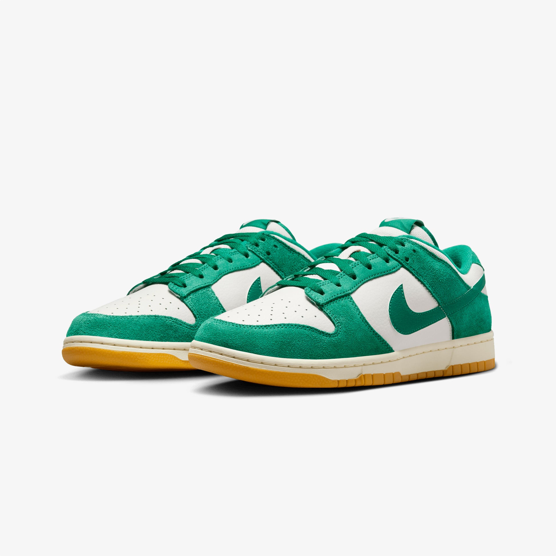 Buy Nike Phantom, Malachite Gum Light Brown Dunk Low Retro Shoes