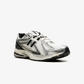 New Balance | 1906 { METALLIC SILVER/BLACK
