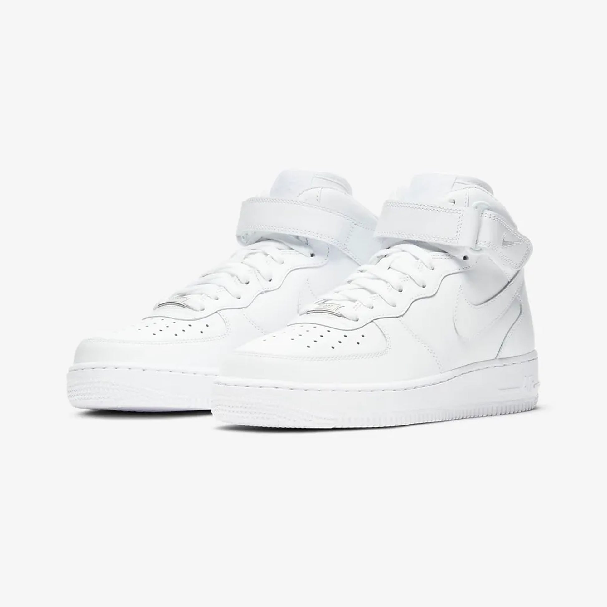 Buy White Nike Air force '07 Mid Sneakers for Women Online