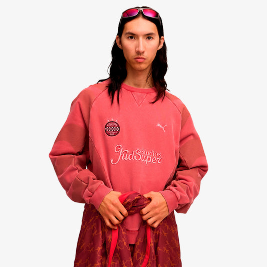 PUMA | x KIDSUPER CREW SWEAT { RED