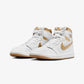 Jordan | AIR JORDAN 1 RETRO HIGH OG  { WHITE/METALLIC GOLD-GUM LIGHT BROWN