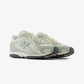 NEW BALANCE | 204L { SILVER MOSS WITH MINT WATER