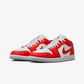 JORDAN | AIR JORDAN 1 LOW SE { CHILE RED/BLACK-SUMMIT WHITE