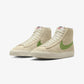 Nike | BLAZER MID '77 VINTAGE { MUSLIN/CHLOROPHYLL-COCONUT MILK-SAIL