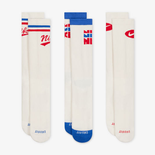 NIKE| EVERYDAY CREW SOCKS (3 PAIRS) { WHITE