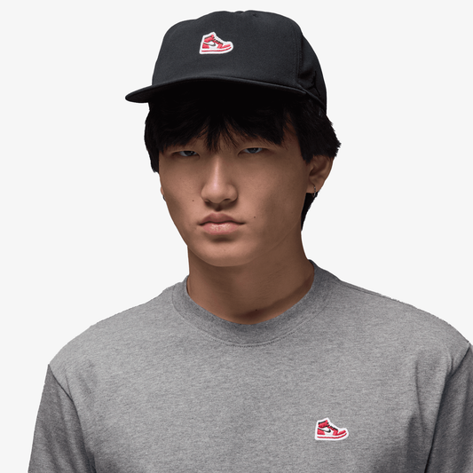 Jordan | STRUCTURED HAT { BLACK