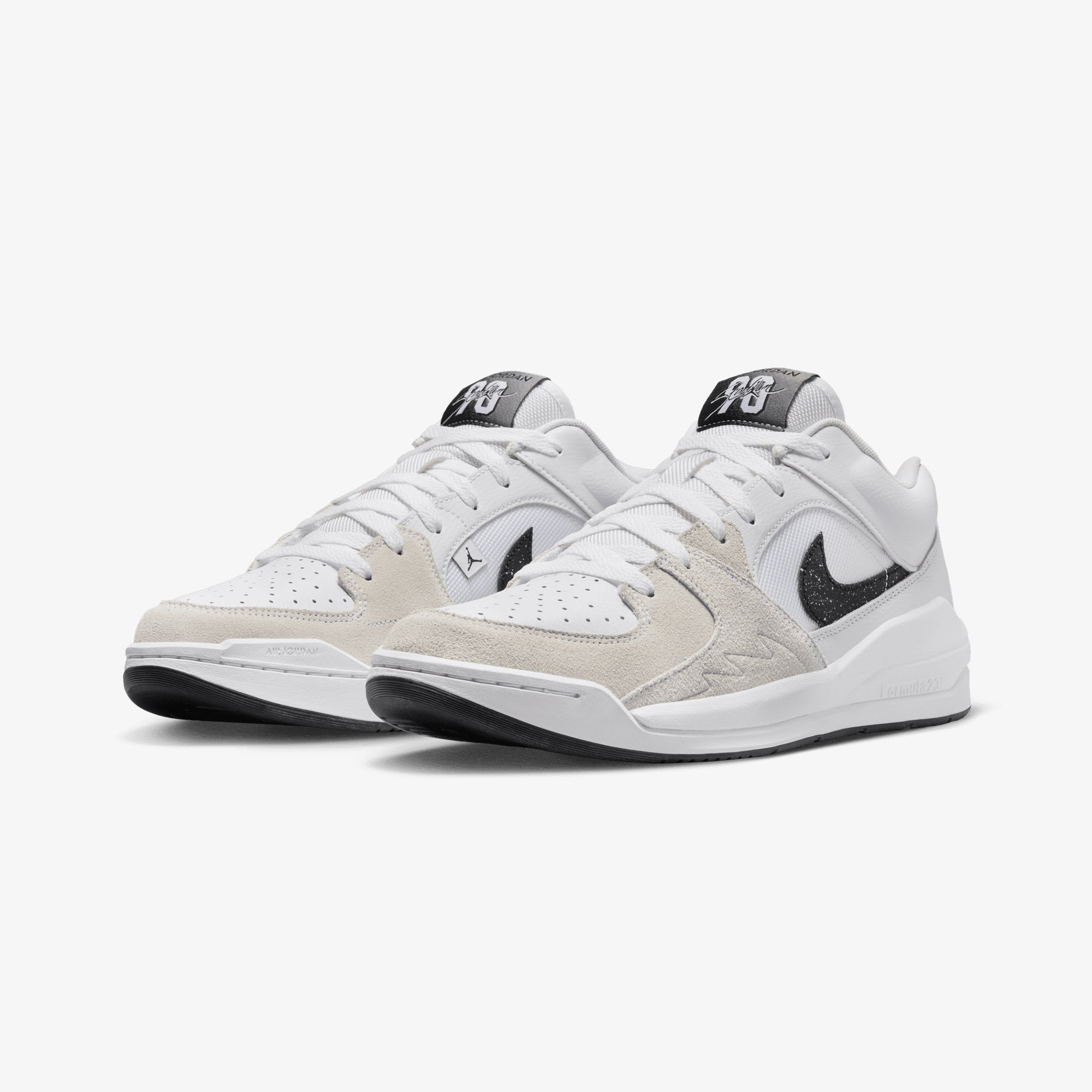 nike squash type trainers white