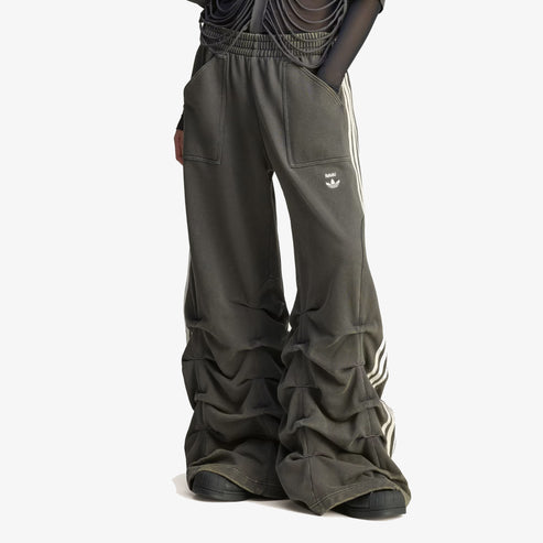 Men’s Pants Under Rs 39,799