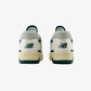 New Balance | BB550 { SEA SALT/MARSH GREEN