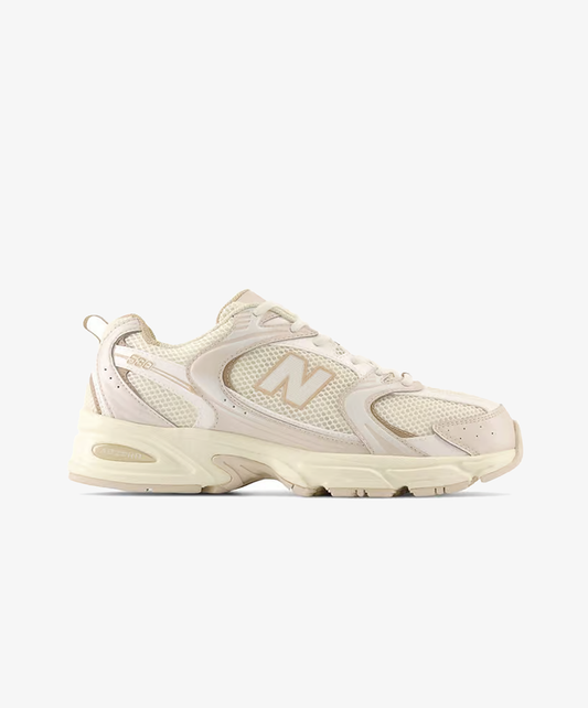 New Balance | 530 { SEA SALT/ARID STONE