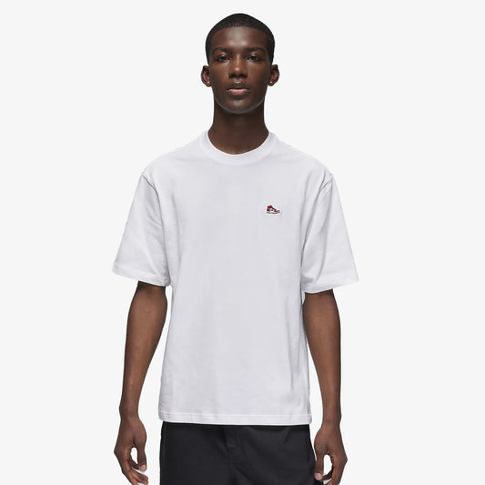 SNEAKER PATCH SHORT SLEEVE CREW TEE 'WHITE'