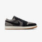 JORDAN | AIR JORDAN 1 LOW { BLACK/BLACK-LT SMOKE GREY-SAIL