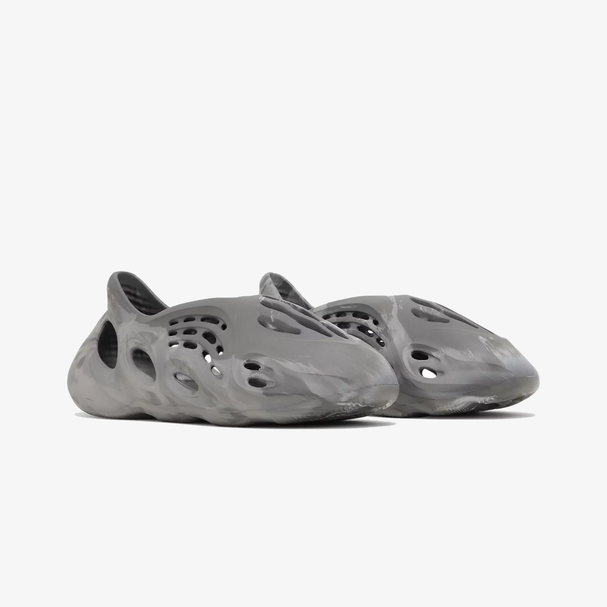 ADIDAS YEEZY FOAM RUNNER グレー 28.5 Yeezy Foam Runner 'MX Granite'
