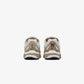 Nike | P-6000 PREMIUM  { PHOTON DUST/KHAKI-LIGHT BONE-PALE IVORY