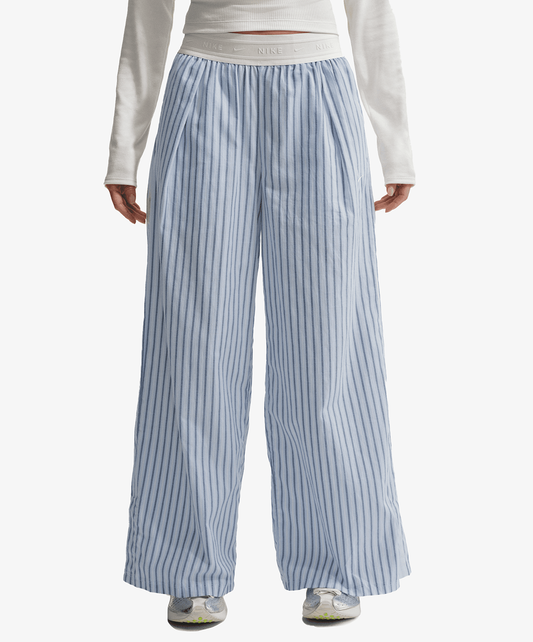 NIKE | LOOSE MID-RISE WOVEN STRIPED PANTS { MYSTIC NAVY/HYDROGEN BLUE/SUMMIT WHITE