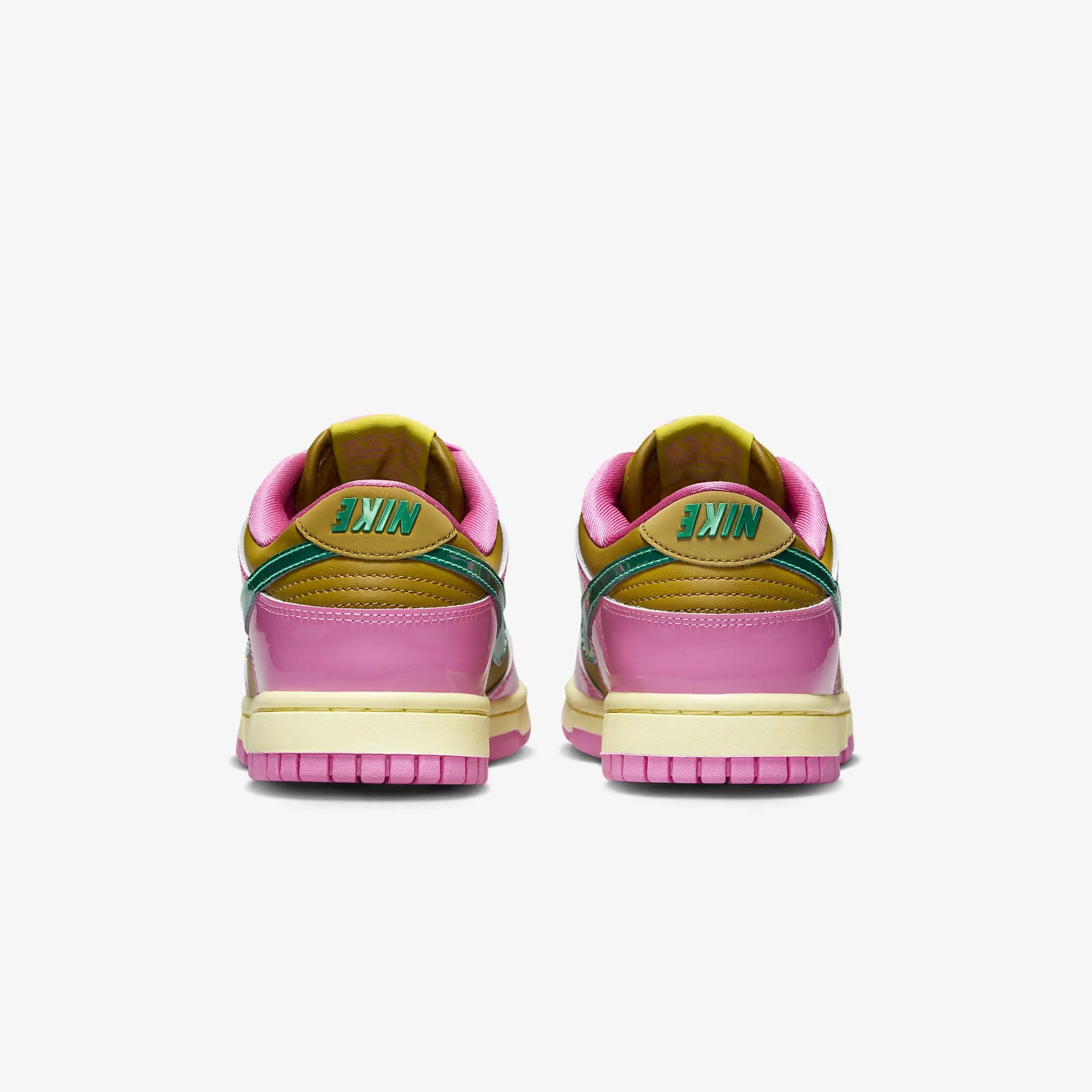 Buy Playful Pink & Multicolor Bronzine Wmn's Dunk Low Parris