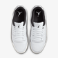 Jordan | FLIGHT COURT { WHITE/BLACK-SAIL