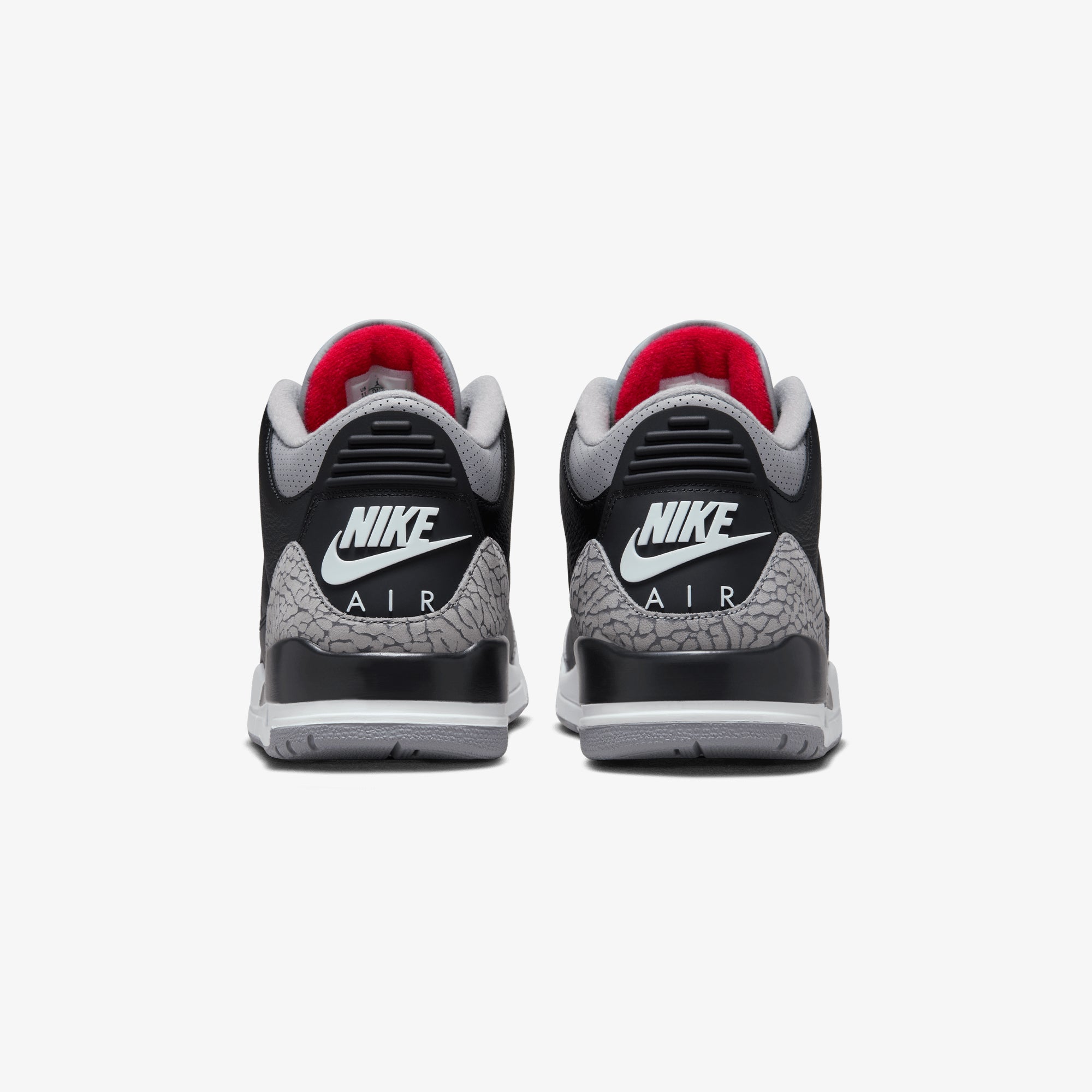靴 Nike Air Jordan 3 Retro \"Cement Grey\" Air Jordan 3 Retro 'Cement Grey' (CT8532-106) release date. Nike SNKRS