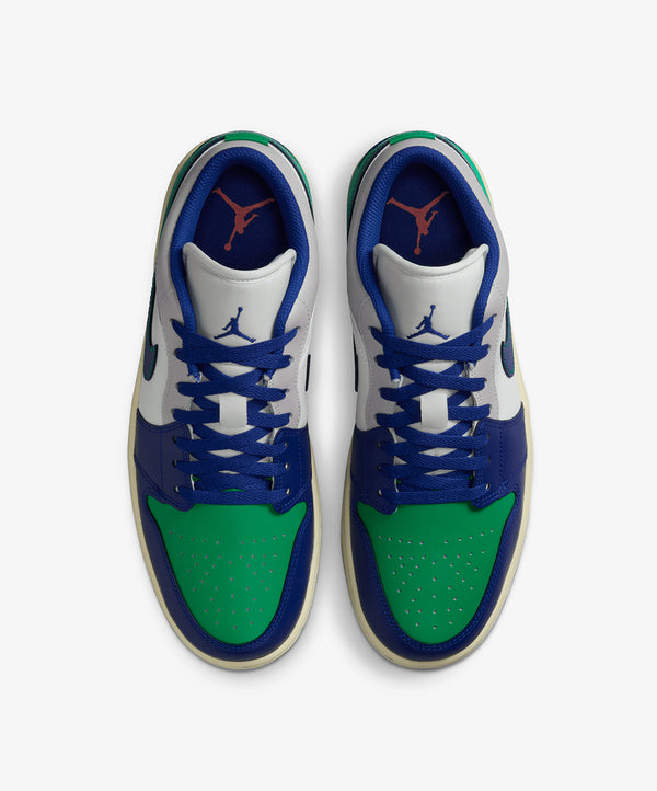 JORDAN | AIR JORDAN 1 LOW { SAIL/DEEP ROYAL BLUE-STADIUM GREEN – Superkicks
