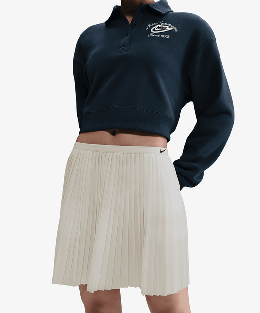 NIKE | PLEATED SKIRT { WHITE