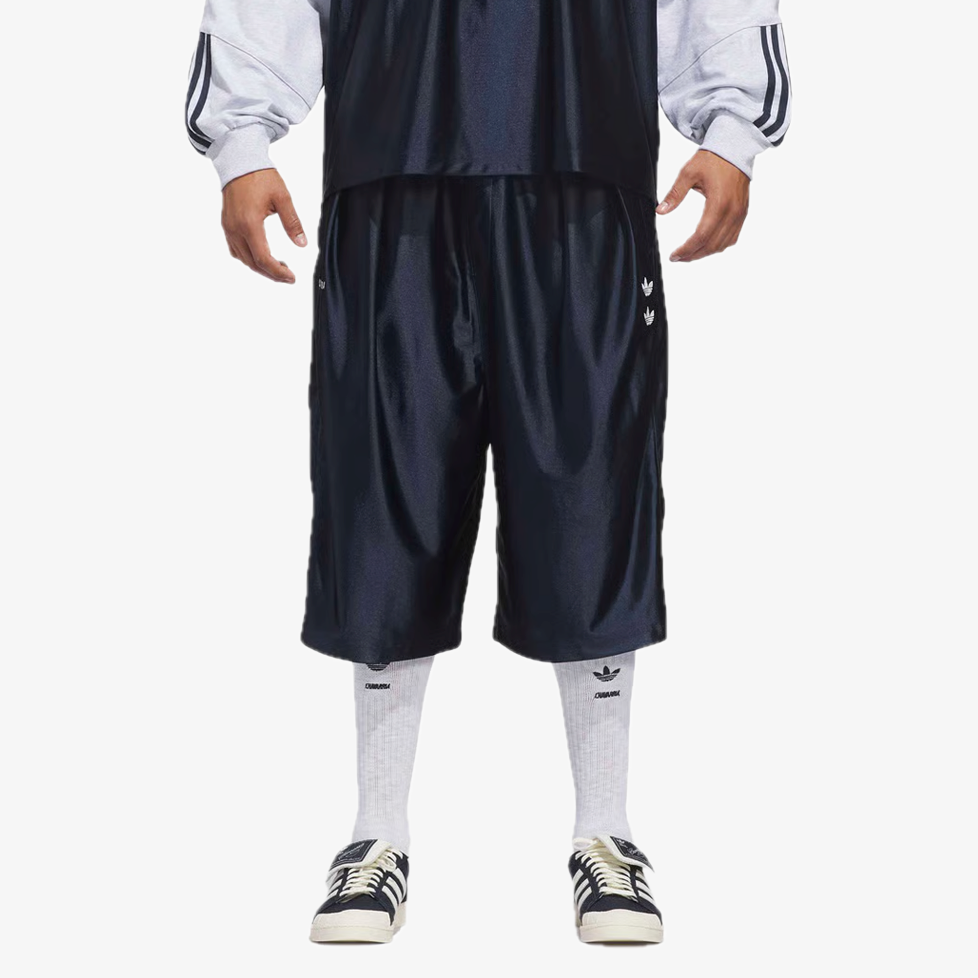 SHŌMKA Adidas Originals | x CHAVARRIA DAZZLE SNAP SHORT { LEGEND INK
