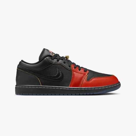 JORDAN | AIR JORDAN 1 LOW SE { BLACK/BLACK-DRAGON RED-BLACK