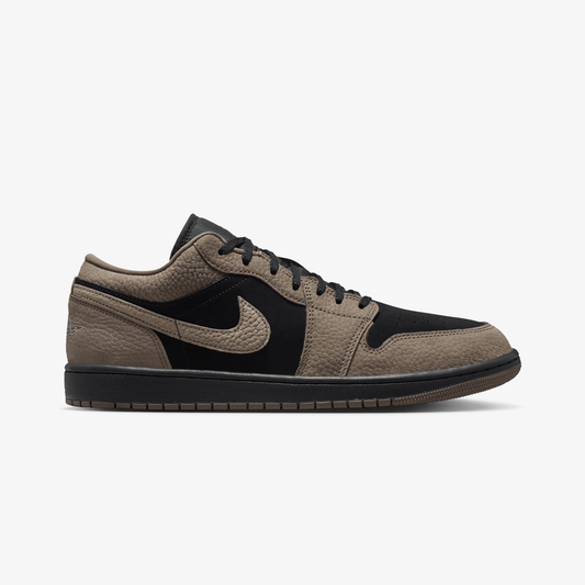 JORDAN | AIR JORDAN 1 LOW { BLACK/OLIVE GREY-LT WILD MANGO
