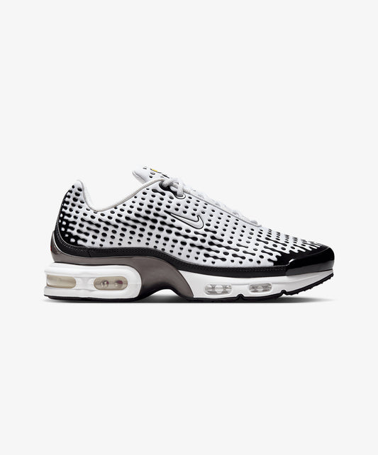 NIKE | AIR MAX PLUS VII { WHITE/WHITE-BLACK-SMOKE GREY