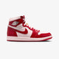 JORDAN | AIR JORDAN 1 RETRO HIGH OG { UNIVERSITY RED/METALLIC SILVER