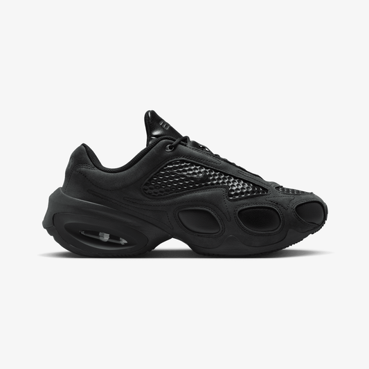 Nike | AIR MAX MUSE SE { BLACK/BLACK-METALLIC SILVER