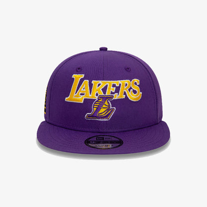New Era | LA LAKERS NBA PATCH PURPLE 9FIFTY SNAPBACK CAP  { PURPLE
