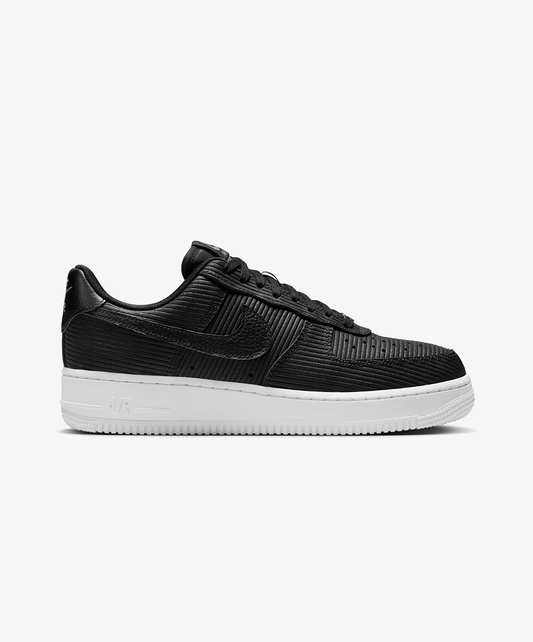 NIKE | AIR FORCE 1 '07 { BLACK/BLACK-SMOKE GREY-METALLIC SILVER