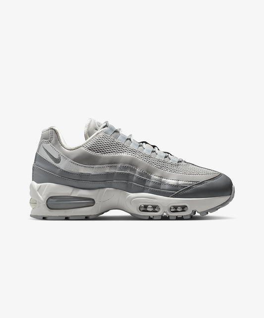 Nike | AIR MAX 95 BIG BUBBLE SE { GREY FOG/METALLIC SILVER-PARTICLE GREY