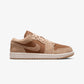 JORDAN | AIR JORDAN 1 LOW { LEGEND MD BROWN/LT BRITISH TAN-CHALK