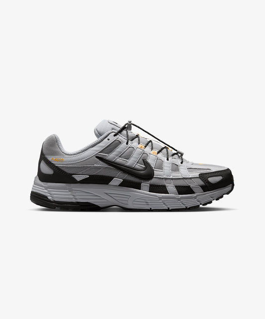 NIKE | P-6000 { GREY FOG/NEWSPRINT-PHOTON DUST