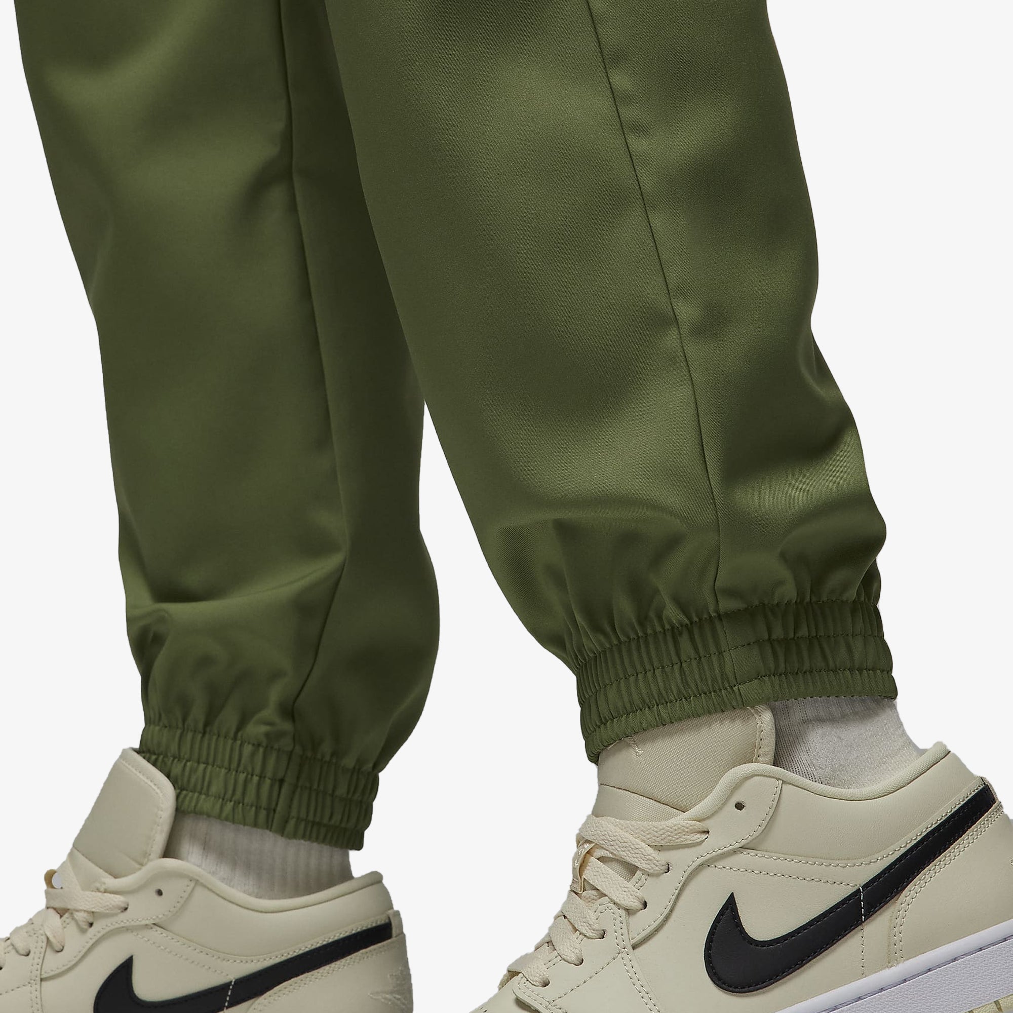 Buy JORDAN WMN'S WOVEN PANTS 'SKY J LT OLIVE/BLACK' – Superkicks